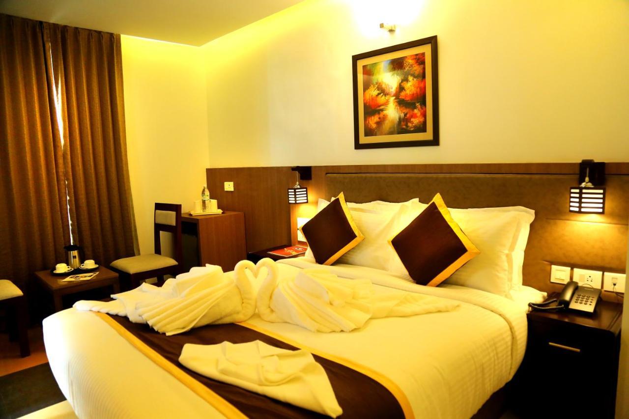 Hotel De Grand Calicut Eksteriør billede
