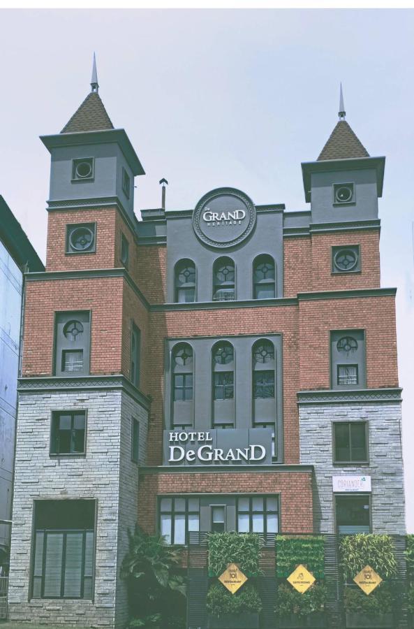 Hotel De Grand Calicut Eksteriør billede