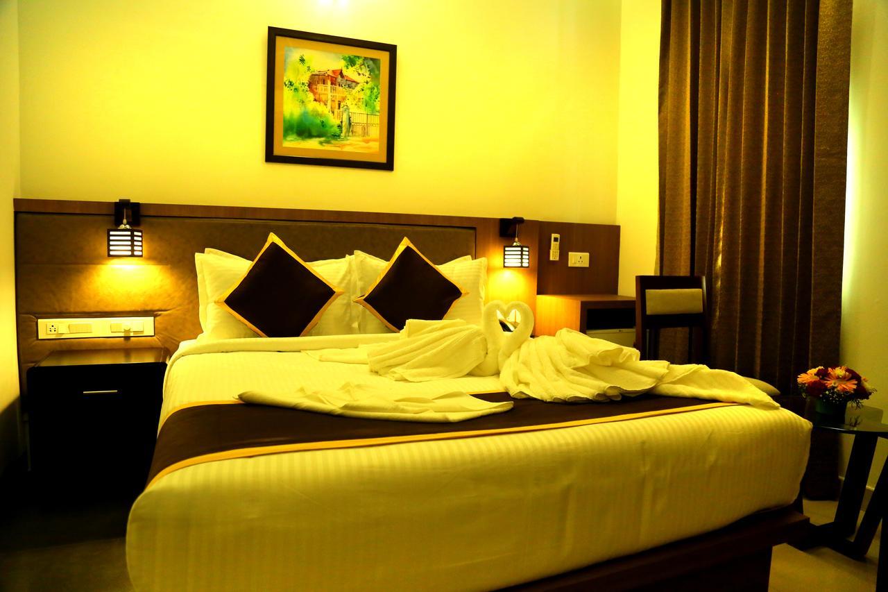 Hotel De Grand Calicut Eksteriør billede